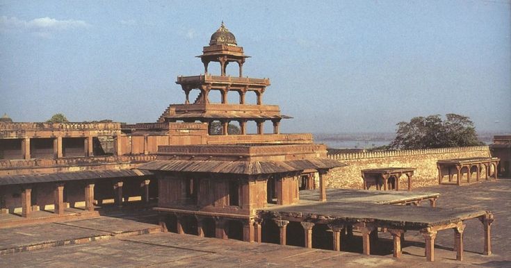 Golden Triangle with Udaipur – 8 Days of Regal Heritage & Lakeside Charm Tour Package